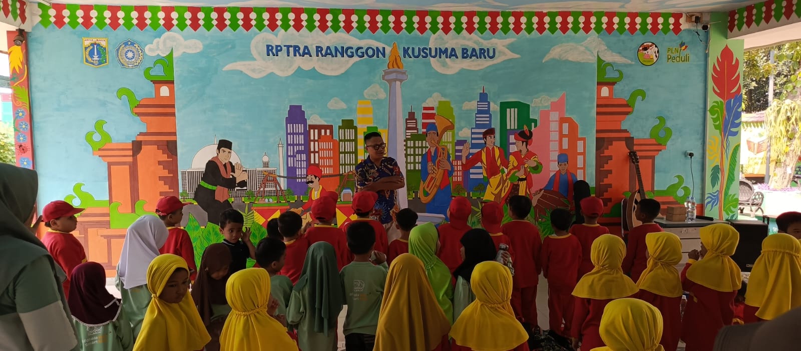 Gerakan Literasi Jakarta : Dongeng Seru Di RPTRA Ranggon Kusuma Baru